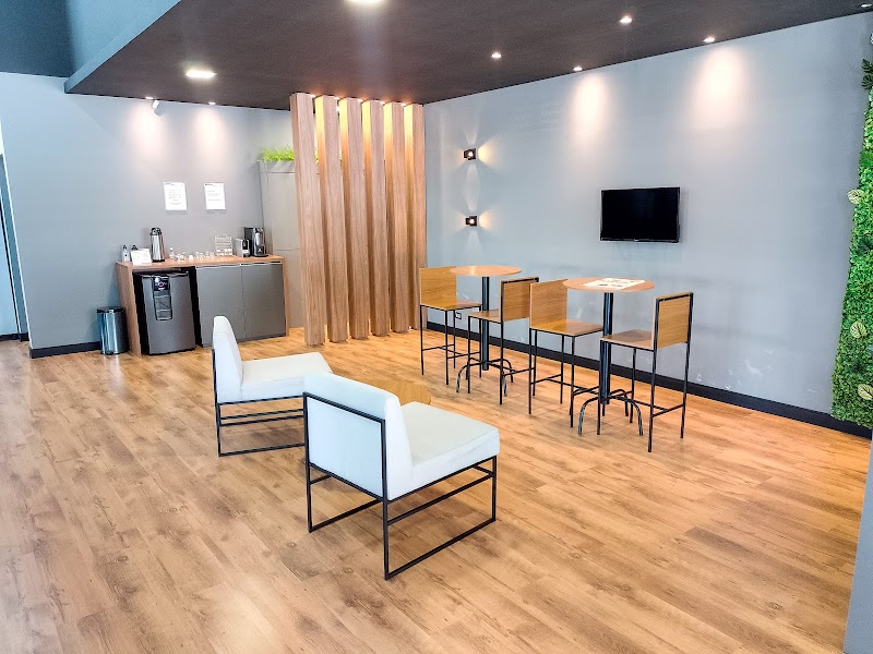 We Are Fitness Academia Personalizada - Academia em Alto da Rua XV, Curitiba/PR - Foto 3