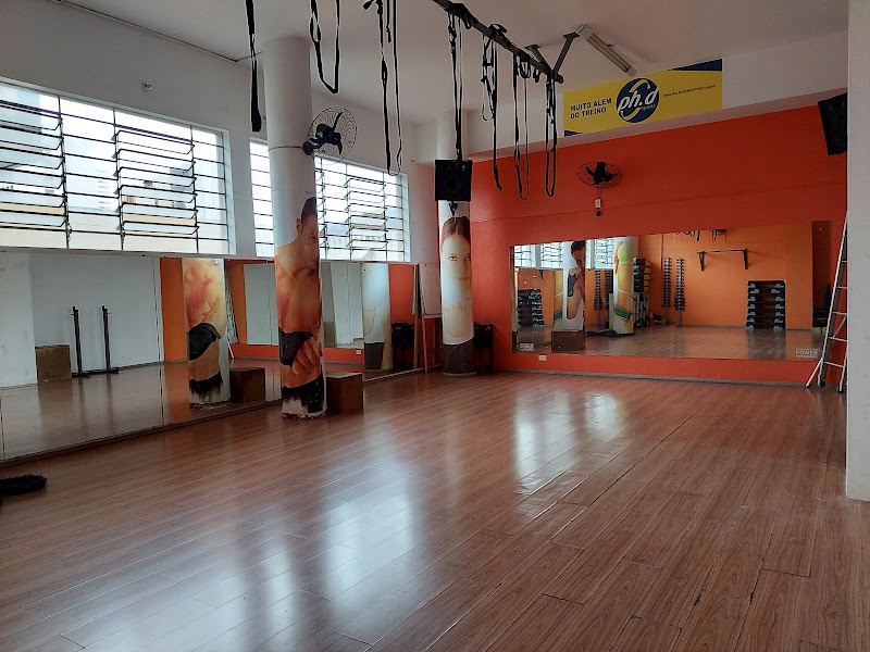 Academia Ph.D Sports - Academia em Centro, Curitiba/PR - Foto 3