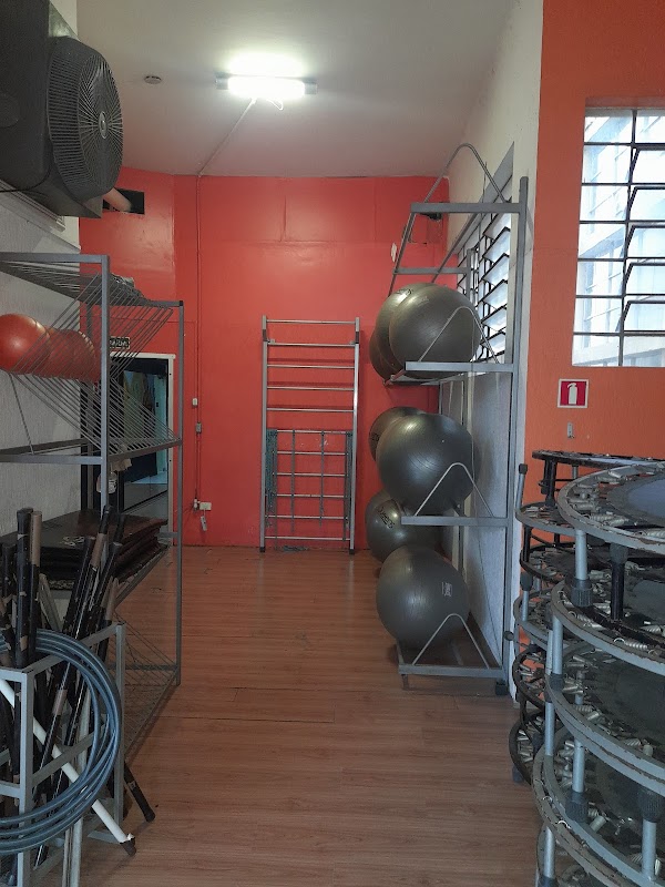 Academia Ph.D Sports - Academia em Centro, Curitiba/PR - Foto 4