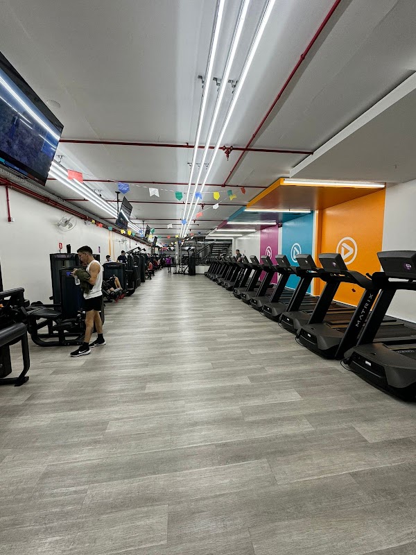 Ultra Academia - Academia em Centro, Curitiba/PR - Foto 2