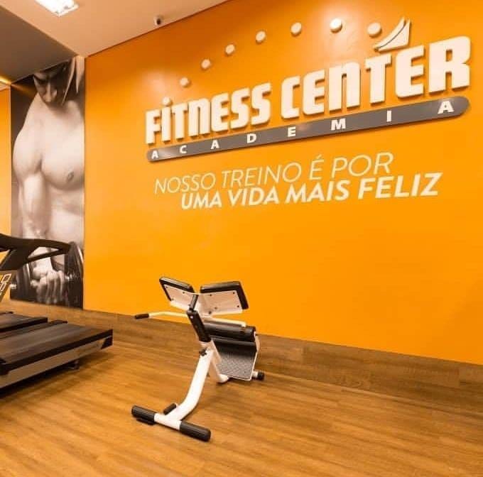 Academia Fitness Center