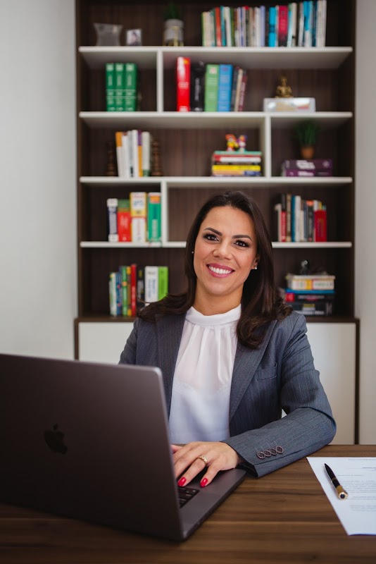 Dra. Simone Chamorro Advocacia - Advocacia em Centro, Curitiba/PR - Foto 5