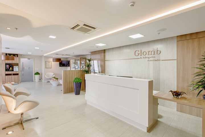Glomb Advogados Associados - Advocacia em Centro, Curitiba/PR - Foto 2