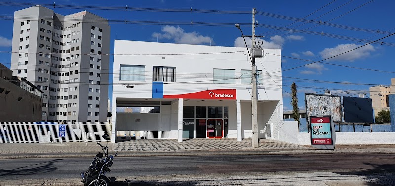 Banco Bradesco - Agência 3099 - Agência Bancária em Centro, Curitiba/PR - Foto 2
