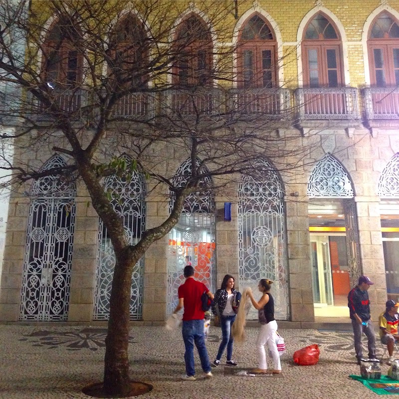 Itaú - Agência Bancária em Centro, Curitiba/PR - Foto 3