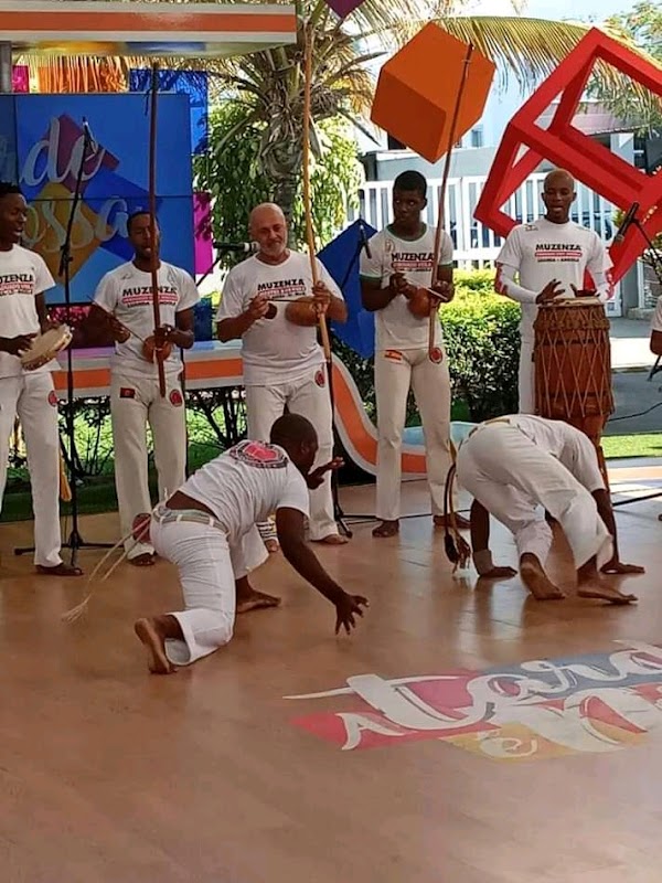 Academia Capoeira Muzenza Matriz - Artes Marciais em Centro, Curitiba/PR - Foto 5
