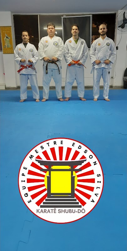 C.A.M - Centro de Artes Marciais - Artes Marciais em Centro, Curitiba/PR - Foto 2