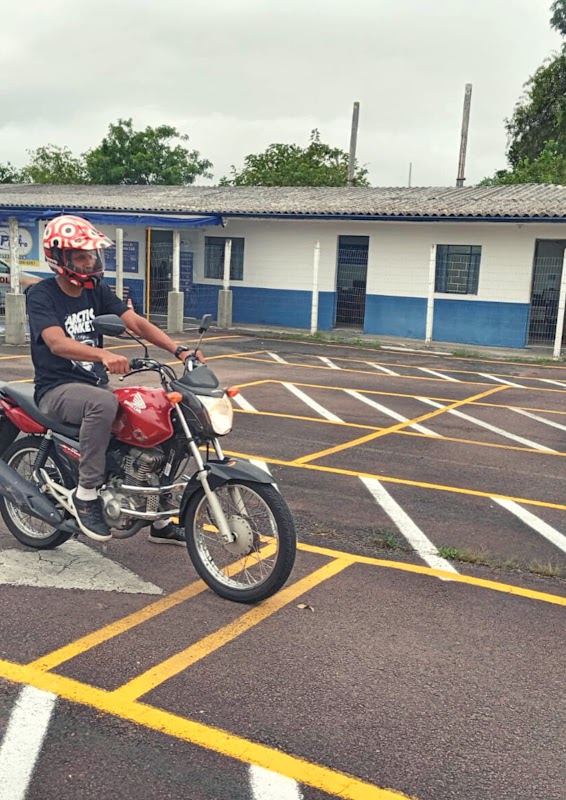 Auto Escola CFC Paraná - Autoescola em Centro, Curitiba/PR - Foto 3