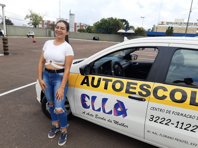 Auto Escola Ella - Autoescola em Centro, Curitiba/PR - Foto 2