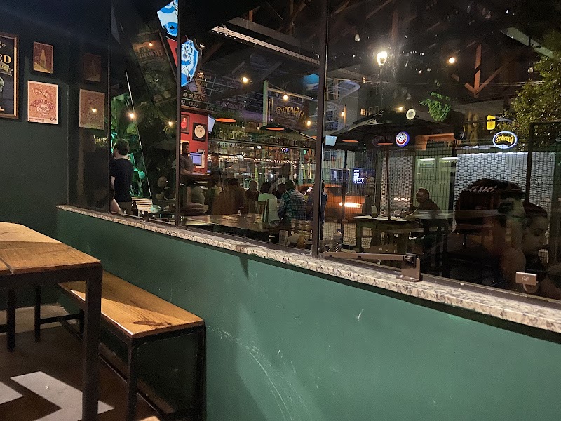 Hop'n Roll - Bar e Choperia em Bom Retiro, Curitiba/PR - Foto 4