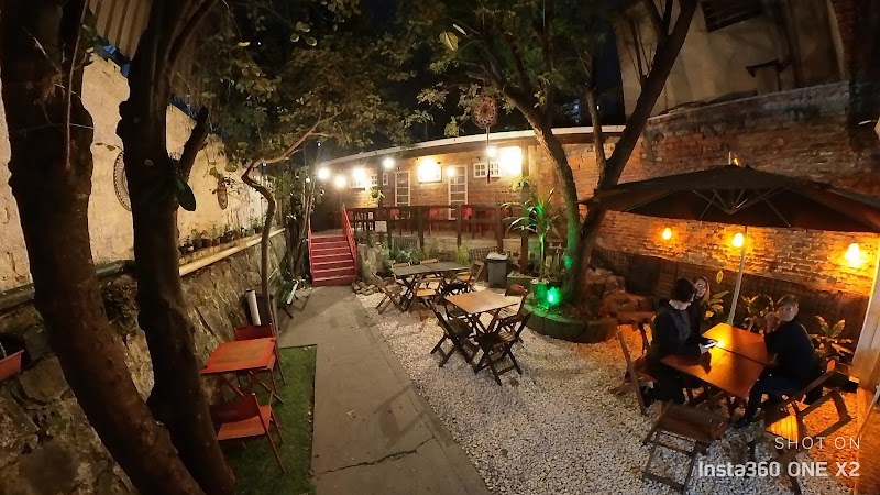 Espaço 37 Bar - Bar e Choperia em Centro, Curitiba/PR - Foto 3
