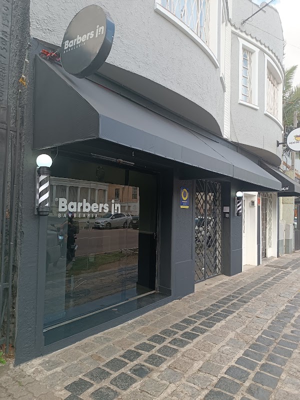 Barbers In Barbearia - Barbearia em Centro Civico, Curitiba/PR - Foto 3