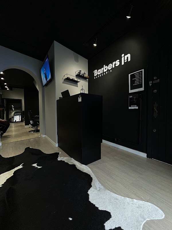 Barbers In Barbearia - Barbearia em Centro Civico, Curitiba/PR - Foto 4