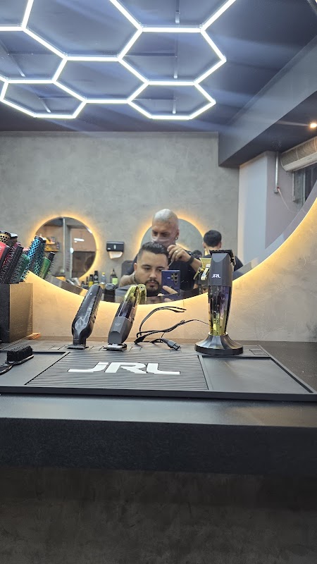 DG Barber - Barbearia em Centro, Curitiba/PR - Foto 4