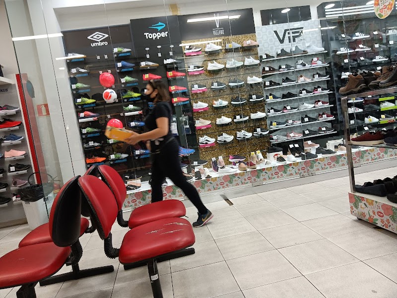 Omar Calçados - XV - Calçados em Centro, Curitiba/PR - Foto 5