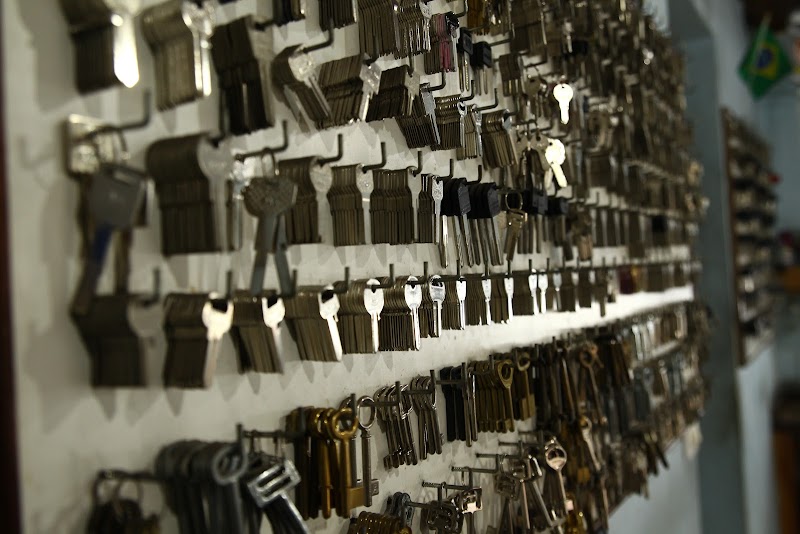 Chaveiro 24 de Maio - Atendimento 24 horas - Chaveiro em Centro, Curitiba/PR - Foto 2