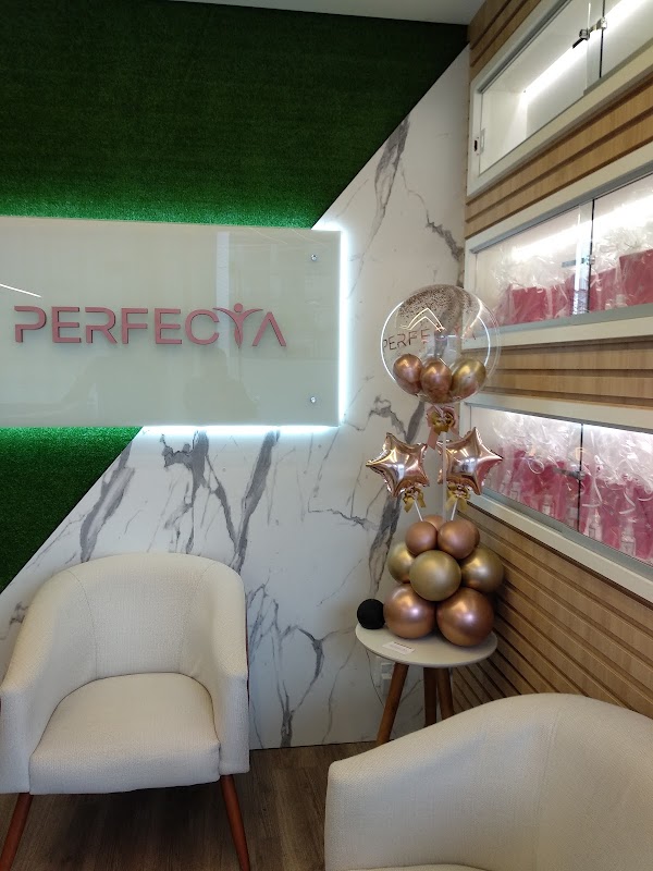 Perfecta Estética e Emagrecimento - Clínica de Estética em Cristo Rei, Curitiba/PR - Foto 4