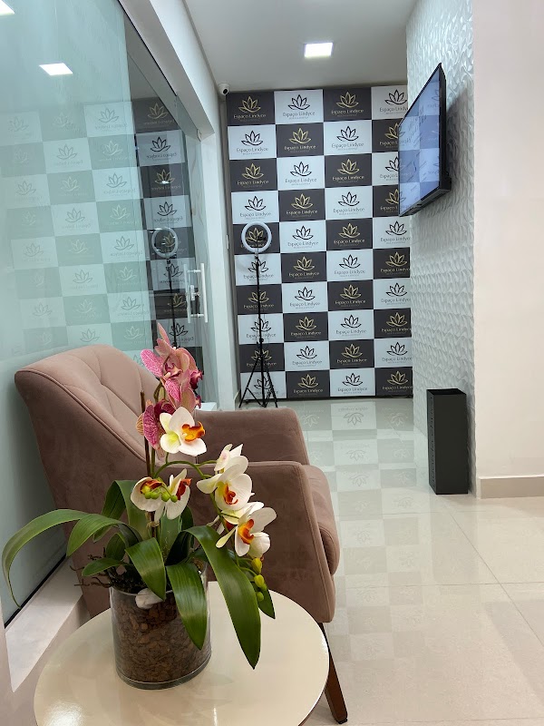Clínica Espaço Lindyce - Clínica de Estética em Portão, Curitiba/PR - Foto 3