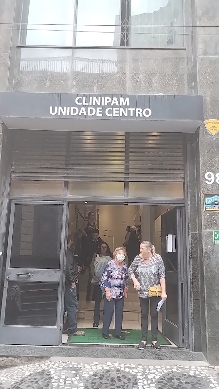 Centro Clínico Centro - Clinipam Hapvida - Clínica Médica em Centro, Curitiba/PR - Foto 5