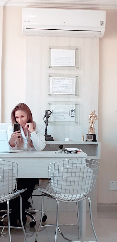 Dra. Débora Mocelin - Clínica Médica em Centro, Curitiba/PR - Foto 4