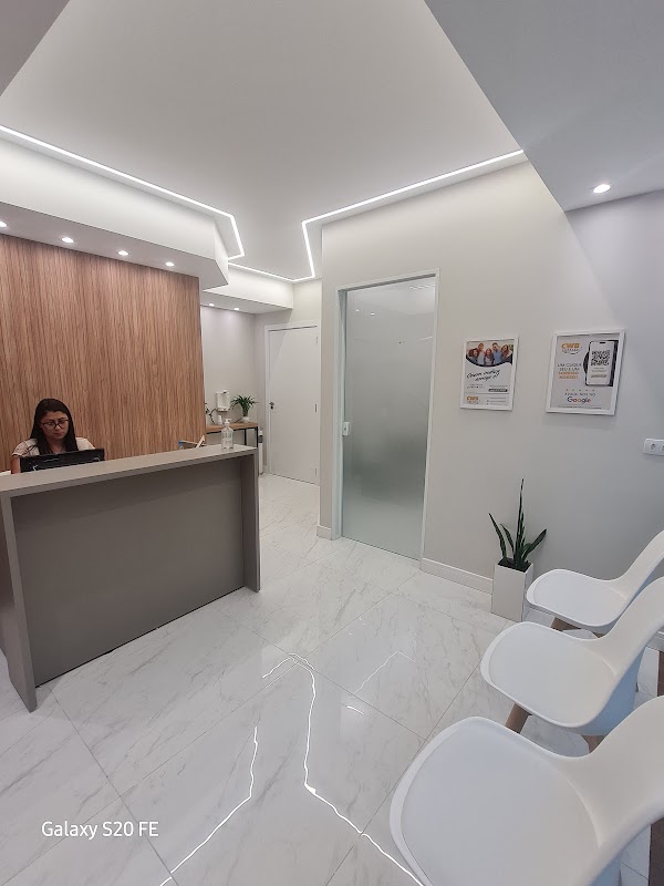 Clínica Odontológica Cwb Sorriso - Clínica Odontológica em Centro, Curitiba/PR - Foto 2