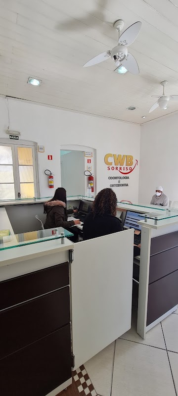 Clínica Odontológica Cwb Sorriso - Clínica Odontológica em Centro, Curitiba/PR - Foto 5
