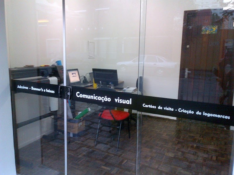 Vinyl Cut Publicidade Comunicação Visual - Comunicação Visual em Centro, Curitiba/PR - Foto 2