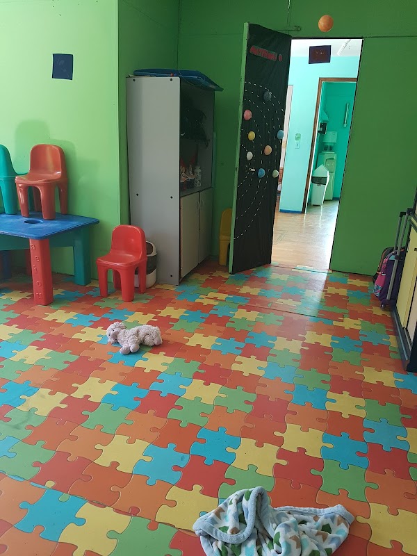 Centro de Educação Infantil Espaço da Esperança - Creche em Centro Civico, Curitiba/PR - Foto 3