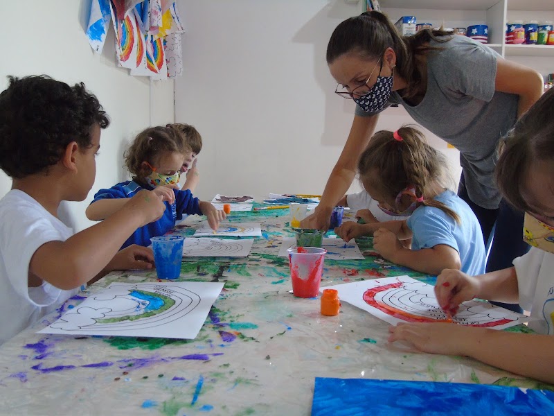 Centro de Educação Infantil Lunalua - Creche em Mercês, Curitiba/PR - Foto 4