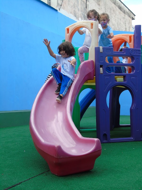 Centro de Educação Infantil Lunalua - Creche em Mercês, Curitiba/PR - Foto 5