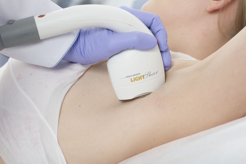 Ponto Laser - Depilação em Centro, Curitiba/PR - Foto 4