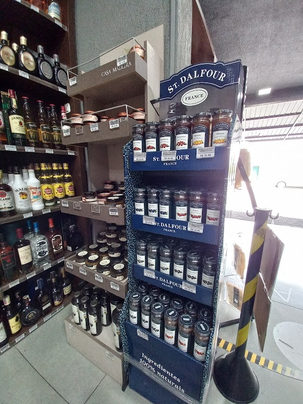 Bebidas Fanny - Distribuidora de Bebidas em Fanny, Curitiba/PR - Foto 5