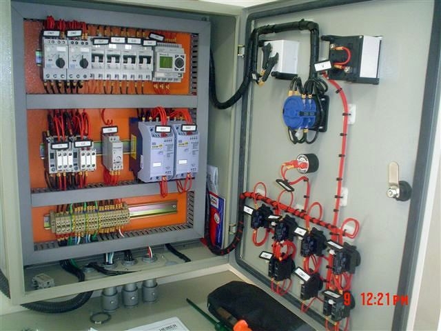TJA Serviços Elétricos - Eletricista em Centro, Curitiba/PR - Foto 4