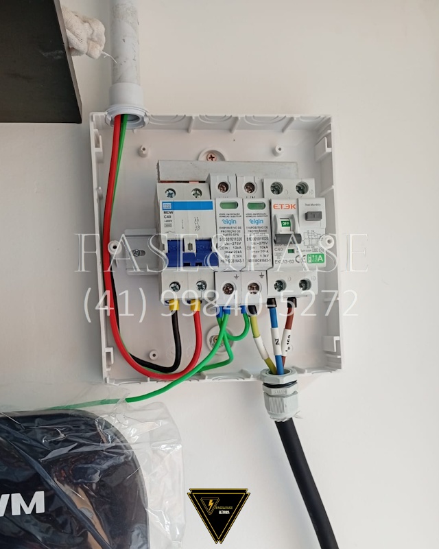 Fase & Fase Elétrica - Eletricista em Santa Cândida, Curitiba/PR - Foto 3
