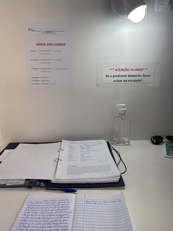 Portella Idiomas - Escola de Idiomas em Centro, Curitiba/PR - Foto 3