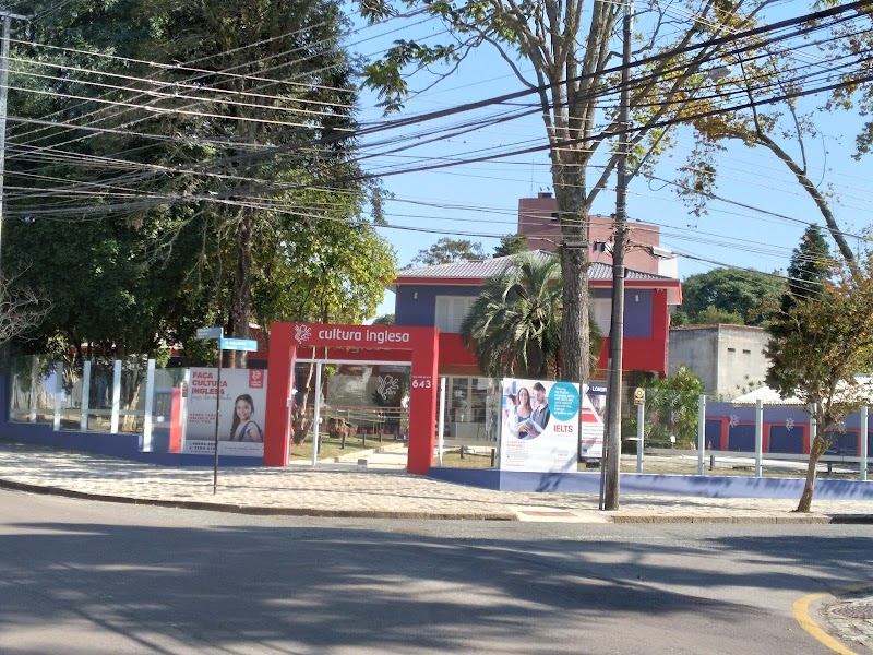 Cultura Inglesa - Escola de Idiomas em Cristo Rei, Curitiba/PR - Foto 5
