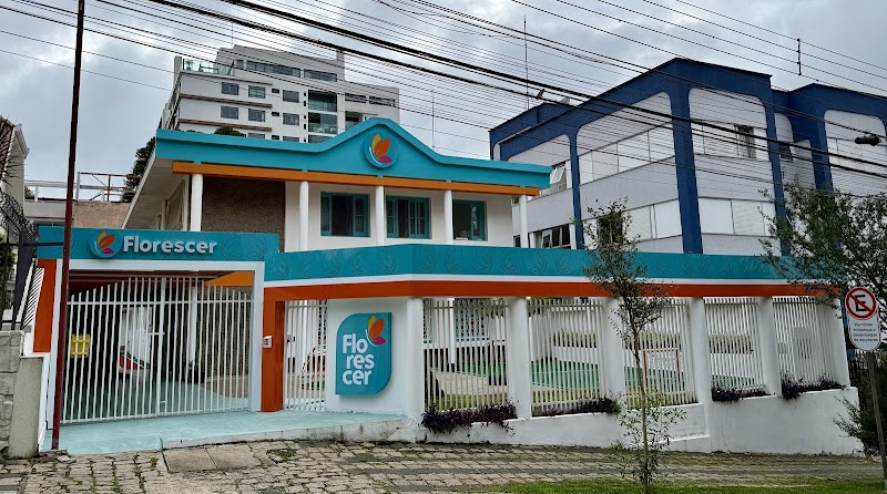 Escola Florescer - Escola em Batel, Curitiba/PR - Foto 3