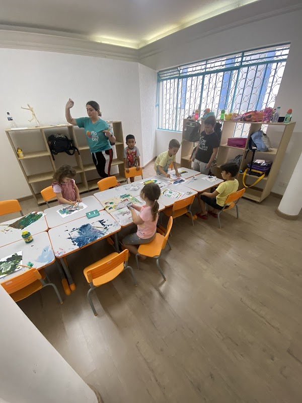 Escola Florescer - Escola em Batel, Curitiba/PR - Foto 5
