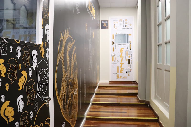 Colégio Elite - Escola em Centro, Curitiba/PR - Foto 5