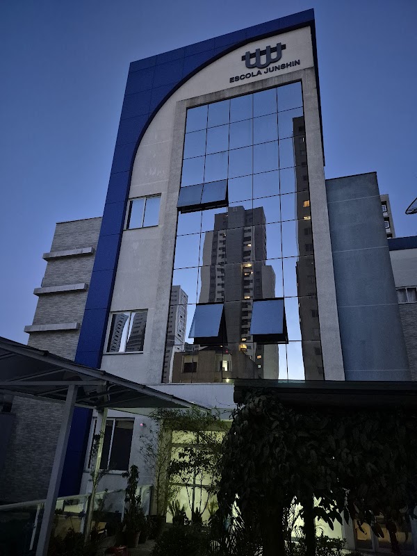 Escola Junshin - Escola em Centro, Curitiba/PR - Foto 2