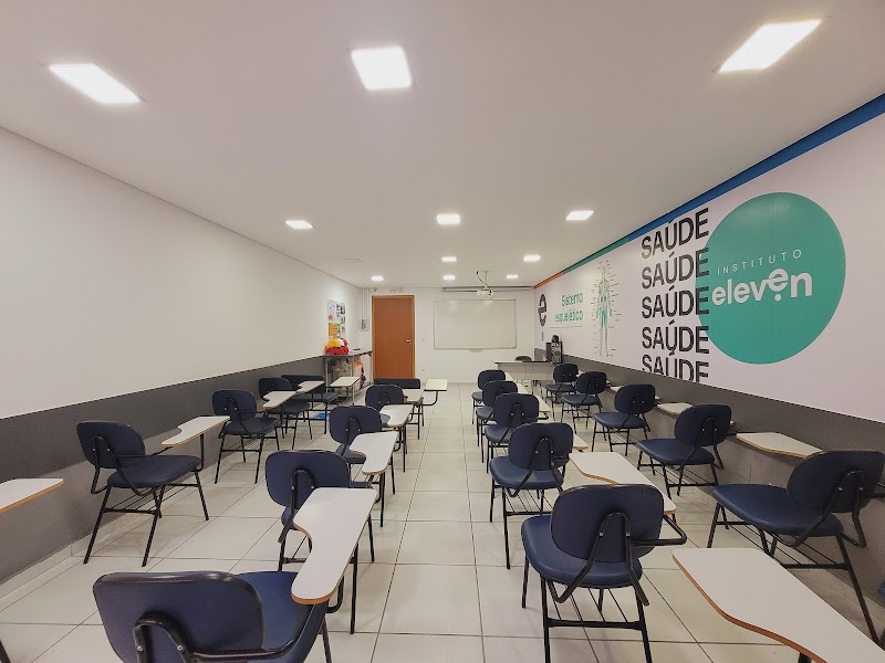 Faculdade Eleven - Escola em Centro, Curitiba/PR - Foto 2
