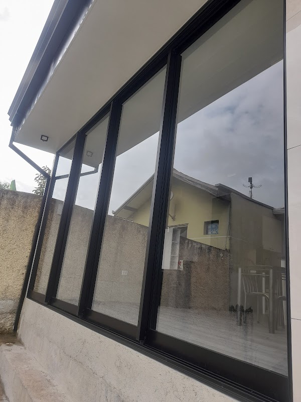 Santel Esquadrias de Alumínio e Vidros Temperados - Esquadria de Alumínio em Alto Boqueirão, Curitiba/PR - Foto 3