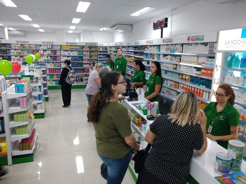 Farmácia Preço Popular - Farmácia em Centro, Curitiba/PR - Foto 2
