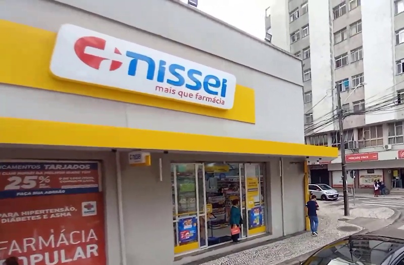 Farmácias Nissei - Farmácia em Centro, Curitiba/PR - Foto 3