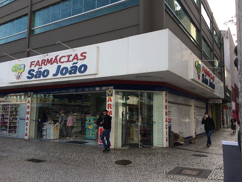 Farmácias São João