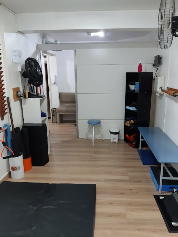 Clinimed - Clínica de Fisioterapia - Fisioterapia em Batel, Curitiba/PR - Foto 4