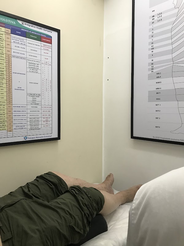 Athenas Clínica de Fisioterapia - Fisioterapia em Centro, Curitiba/PR - Foto 4
