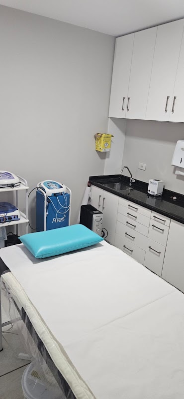 Kimura Saúde - Fisioterapia, Quiropraxia, Estética, RPG e S4D - Fisioterapia em Centro, Curitiba/PR - Foto 3