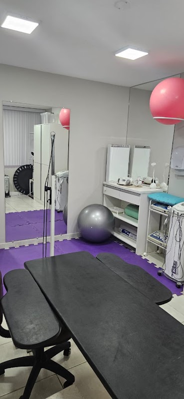 Kimura Saúde - Fisioterapia, Quiropraxia, Estética, RPG e S4D - Fisioterapia em Centro, Curitiba/PR - Foto 4