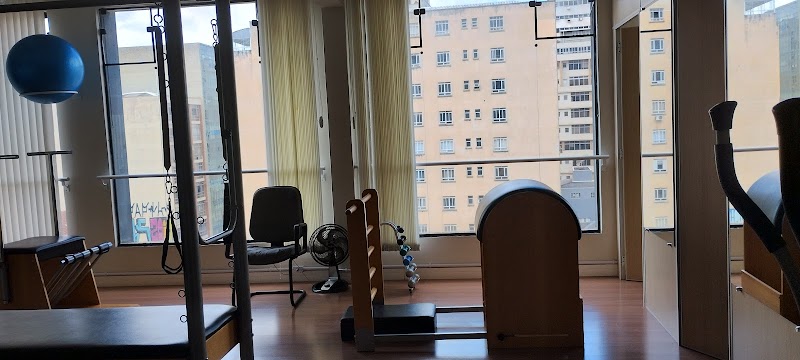 Thomaz Maier Clinica de Fisioterapia - Fisioterapia em Centro, Curitiba/PR - Foto 3